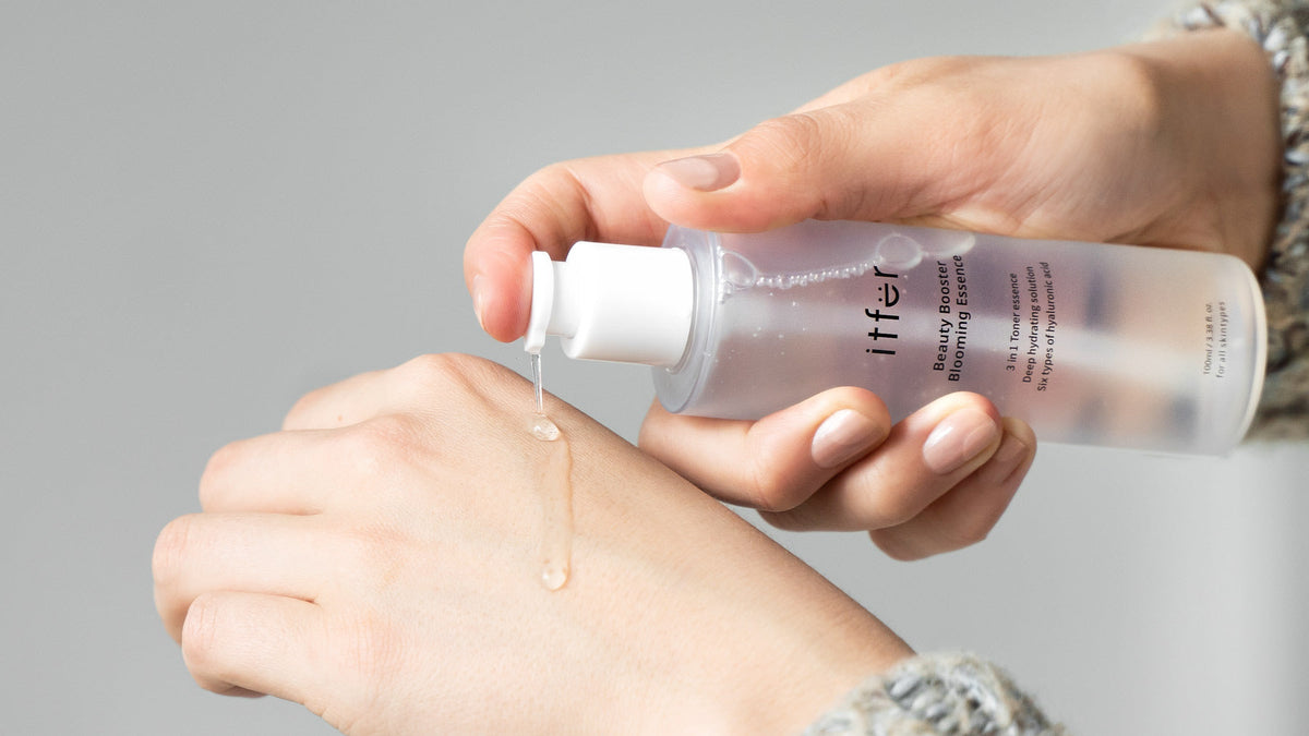 skånsom-eksfoliering-itfer-blooming-essence-koreansk-hudpleie