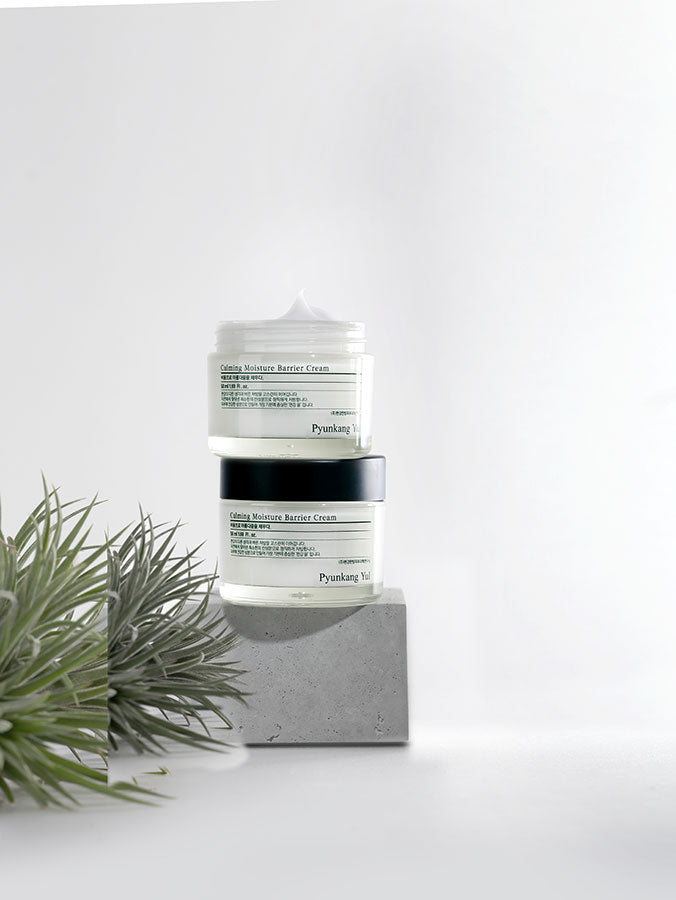 calming_moisture_barrier_cream_tekstur_skin_seacret_koreansk_hudpleie
