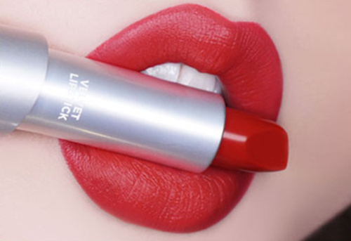 spicy red velvet lipstick closeup