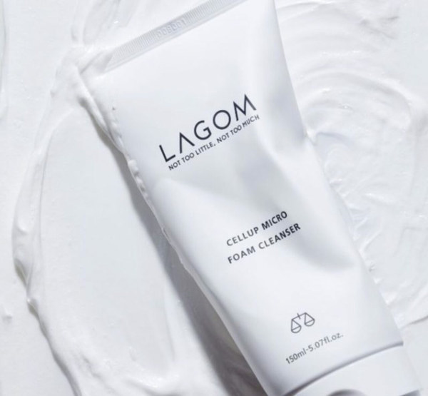 lagom_cellup_micro_cleanser