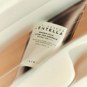 SKIN1004 Madagascar Centella Probio-cica Glow Sun Ampoule
