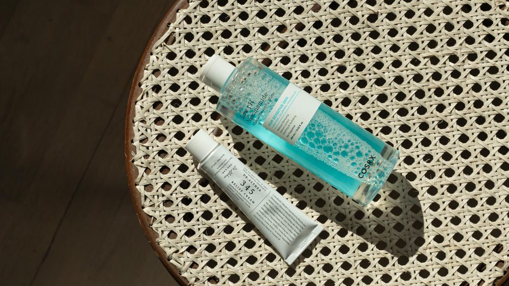 Hudpleie for de med pollenallergi: Beroligende og beskyttende produkter